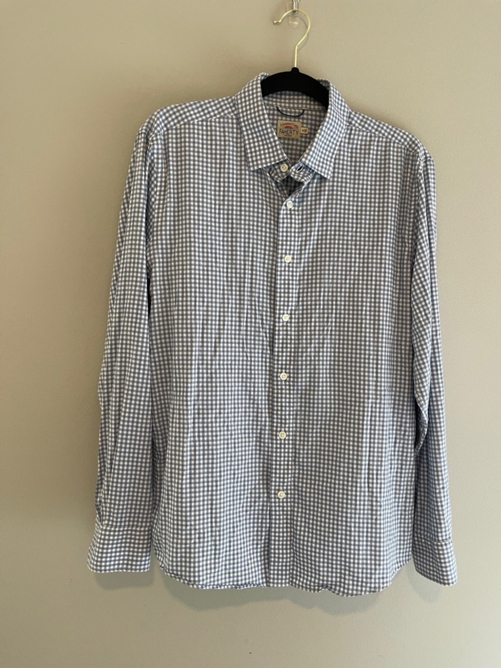 Faherty Blue White Check Button Down Size Medium